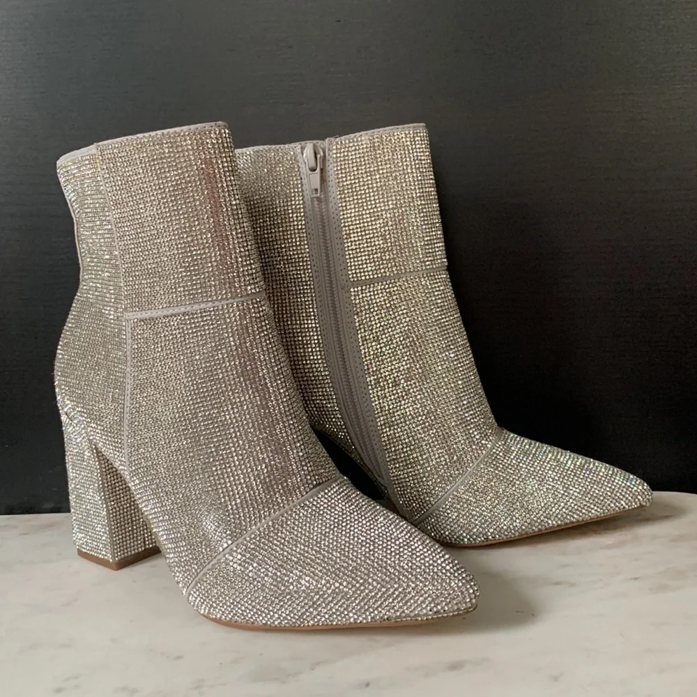 Madden Girl Flex-r Pointed Toe Block Heel Rhinestone Embellished Ankle  …